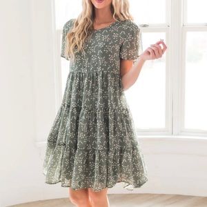 MIKAROSE dress in sage green and lined